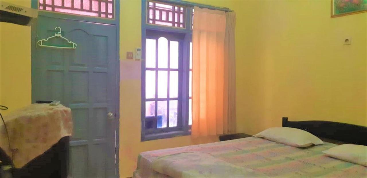 Labuhan Spot On 2969 Hotel Citra Ayu מראה חיצוני תמונה